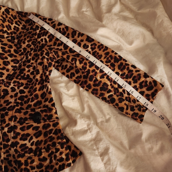 Dollhouse cropped jacket leopard printed 3/4 sleeves size M - Picture 7 of 9
